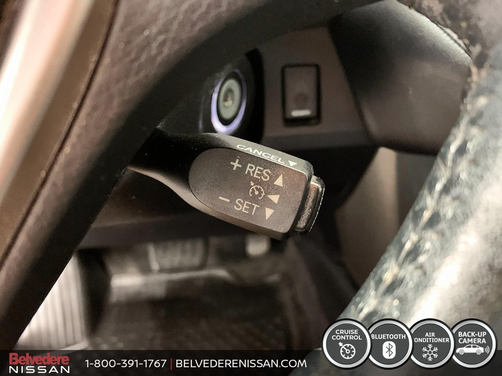 2016 Toyota RAV4 SE AWD CUIR TOIT OUVRANT CAMÉRA SIEGES CHAUFFANT in Saint-Jérôme, Quebec - 19 - w1024h768px