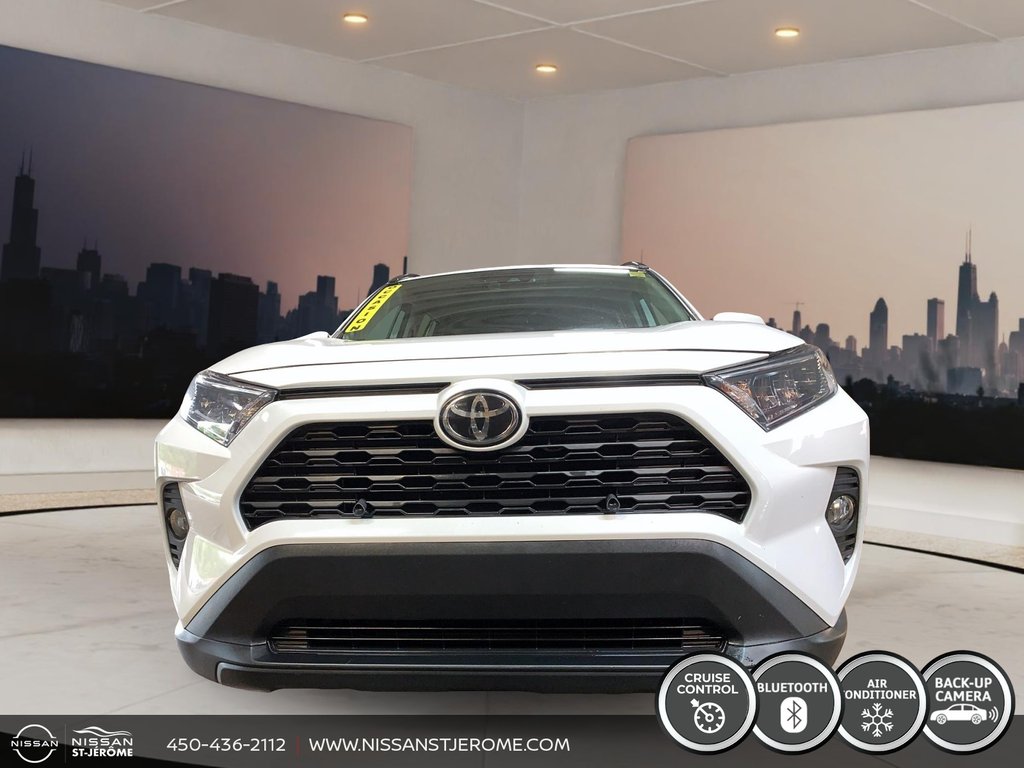 2019 Toyota RAV4 XLE AWD A/C BLUETOOTH MAGS TOIT OUVRANT CAMÉRA USB in Saint-Jérôme, Quebec - 2 - w1024h768px