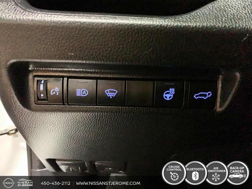 Toyota RAV4 XLE AWD A/C BLUETOOTH MAGS TOIT OUVRANT CAMÉRA USB 2019 à Charlemagne, Québec - 16 - w1024h768px