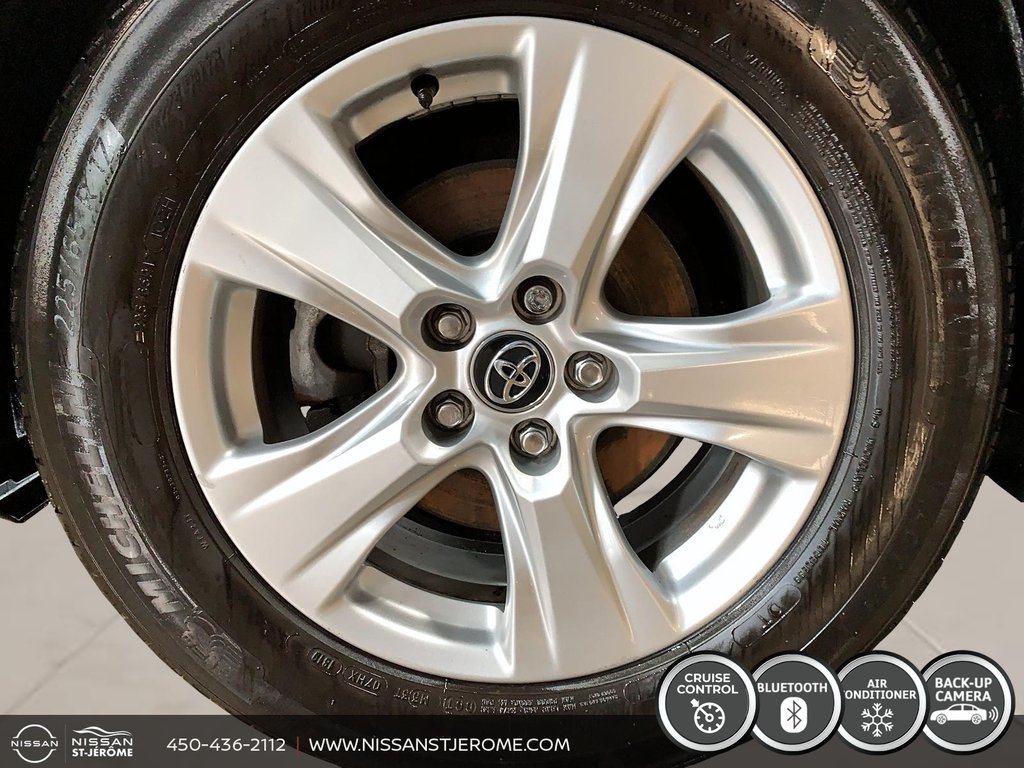 2019 Toyota RAV4 XLE AWD A/C BLUETOOTH MAGS TOIT OUVRANT CAMÉRA USB in Saint-Jérôme, Quebec - 7 - w1024h768px