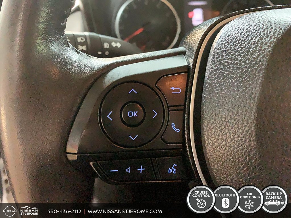 Toyota RAV4 XLE AWD A/C BLUETOOTH MAGS TOIT OUVRANT CAMÉRA USB 2019 à Charlemagne, Québec - 17 - w1024h768px