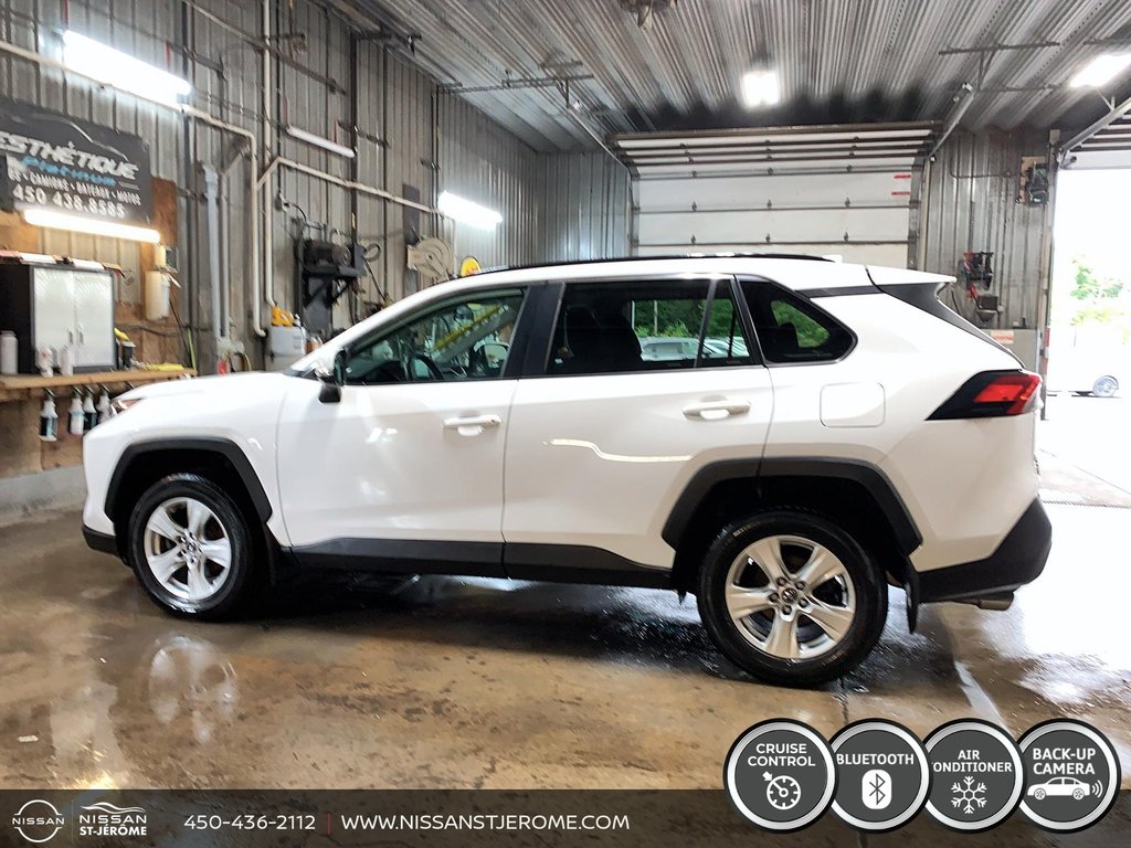 Toyota RAV4 XLE AWD A/C BLUETOOTH MAGS TOIT OUVRANT CAMÉRA USB 2019 à Charlemagne, Québec - 6 - w1024h768px
