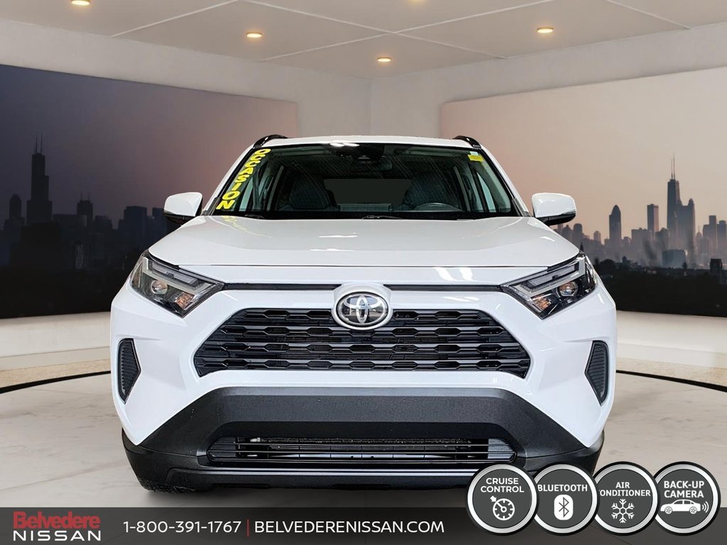 Toyota RAV4 XLE AWD MAGS TOIT CRUISE BLUETOOTH CAMÉRA 2022 à Saint-Jérôme, Québec - 2 - w1024h768px
