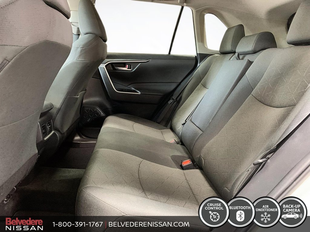 Toyota RAV4 XLE AWD MAGS TOIT CRUISE BLUETOOTH CAMÉRA 2022 à Saint-Jérôme, Québec - 10 - w1024h768px