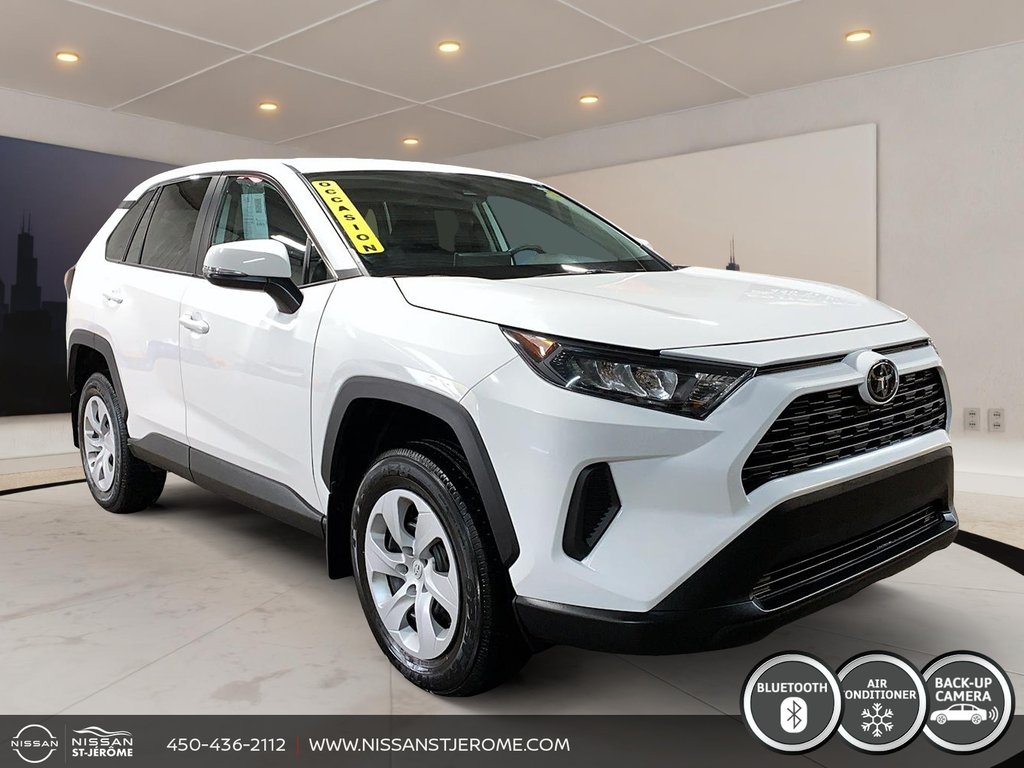 Toyota RAV4 LE AWD CRUISE SIÈGES CHAUFFANTS CAMÉRA BLUETOOTH 2024 à Charlemagne, Québec - 3 - w1024h768px