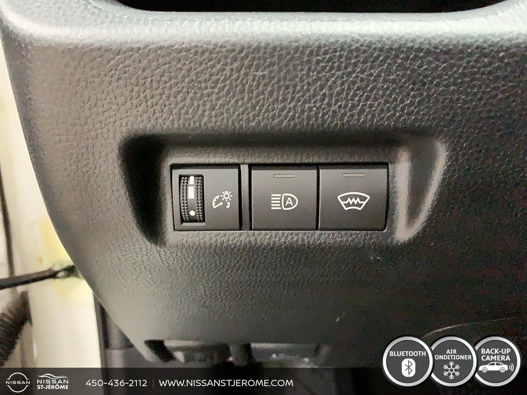 Toyota RAV4 LE AWD CRUISE SIÈGES CHAUFFANTS CAMÉRA BLUETOOTH 2024 à Charlemagne, Québec - 16 - w1024h768px