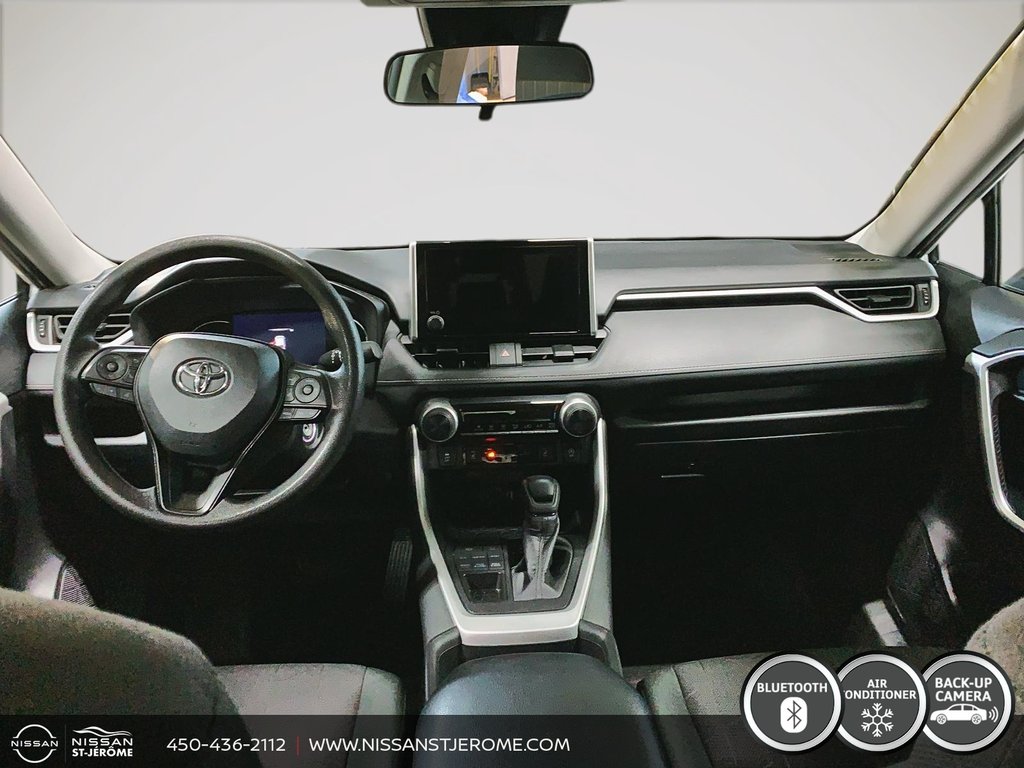 Toyota RAV4 LE AWD CRUISE SIÈGES CHAUFFANTS CAMÉRA BLUETOOTH 2024 à Charlemagne, Québec - 11 - w1024h768px