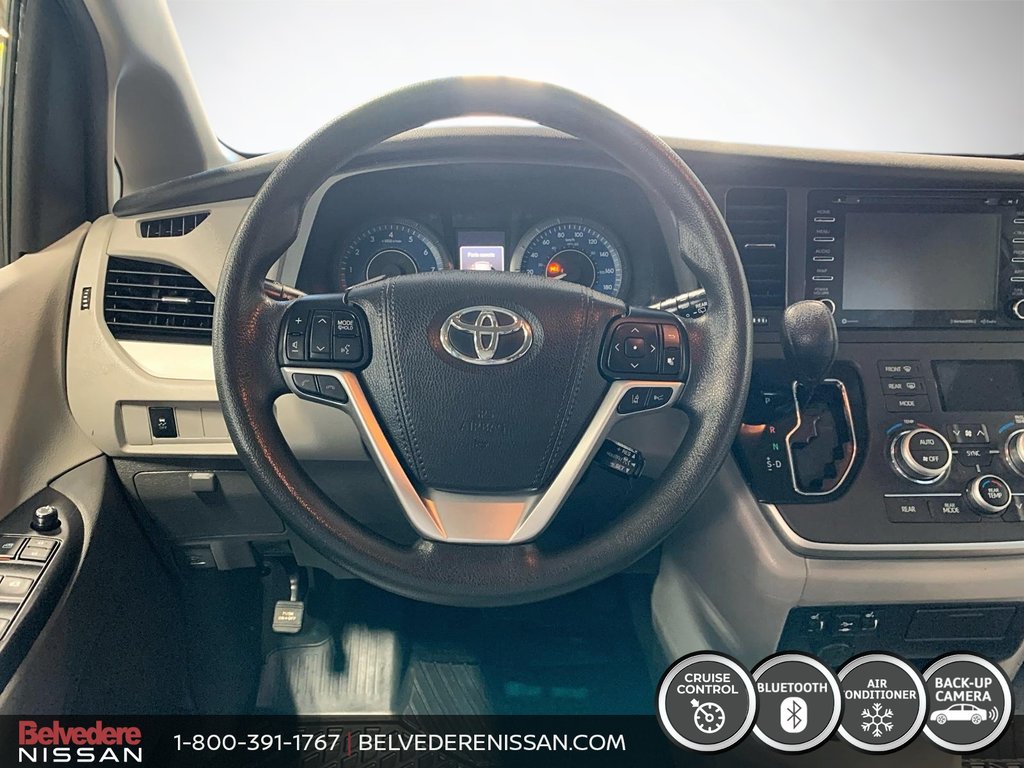 2020 Toyota Sienna LE AWD CRUISE ADAPTATIF MAGS BLUETOOTH CAMÉRA in Saint-Jérôme, Quebec - 11 - w1024h768px