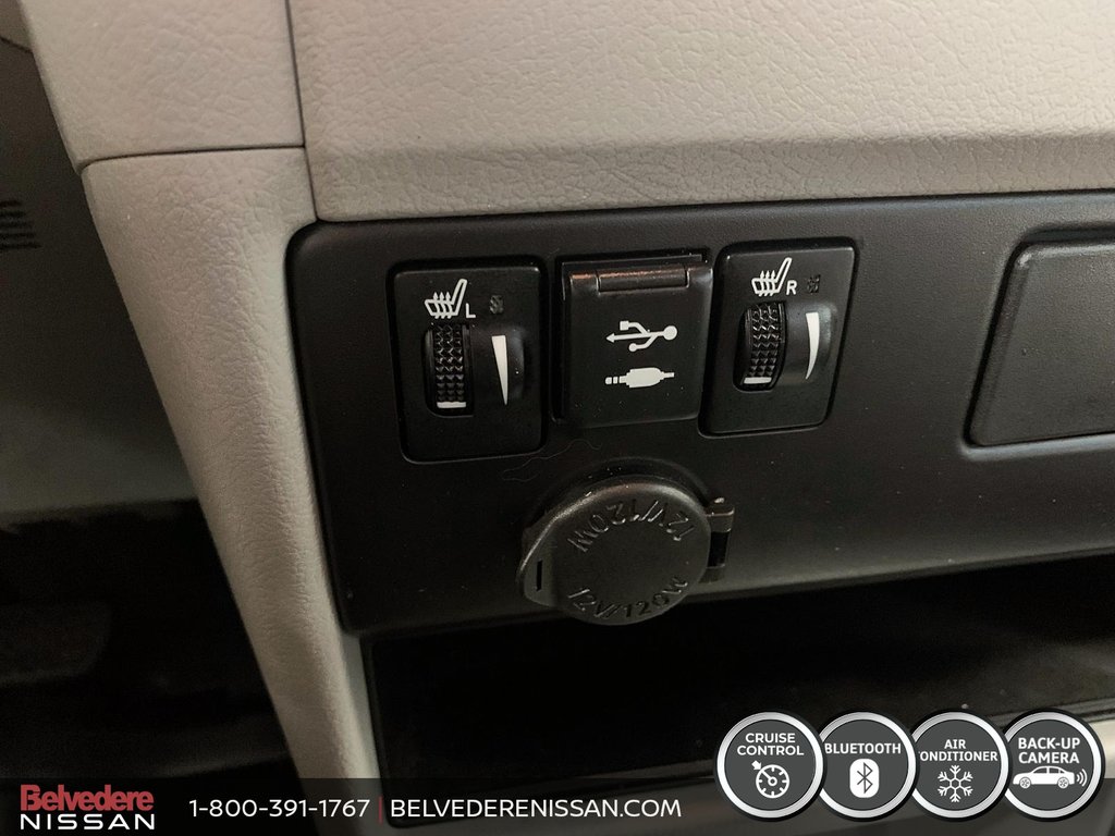 2020 Toyota Sienna LE AWD CRUISE ADAPTATIF MAGS BLUETOOTH CAMÉRA in Saint-Jérôme, Quebec - 18 - w1024h768px