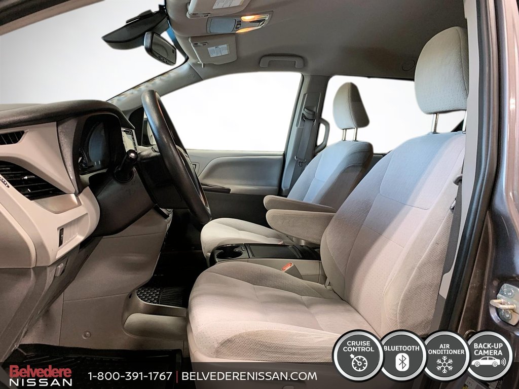 2020 Toyota Sienna LE AWD CRUISE ADAPTATIF MAGS BLUETOOTH CAMÉRA in Saint-Jérôme, Quebec - 8 - w1024h768px