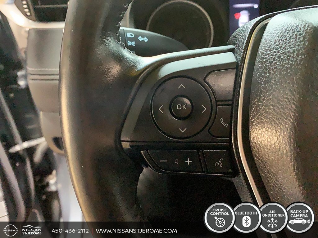 Toyota Venza LE HYBRIDE AWD A/C BLUETOOTH MAGS NAVIGATION CAM 2022 à Saint-Jérôme, Québec - 17 - w1024h768px