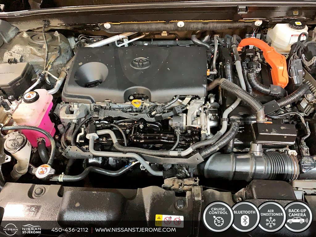 Toyota Venza LE HYBRIDE AWD A/C BLUETOOTH MAGS NAVIGATION CAM 2022 à Saint-Jérôme, Québec - 8 - w1024h768px