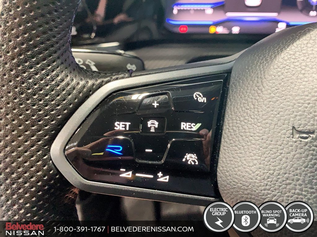 2023 Volkswagen Golf R AWD  MANUELLE 6 VITESSES CUIR TOIT NAV CAM in Saint-Jérôme, Quebec - 19 - w1024h768px
