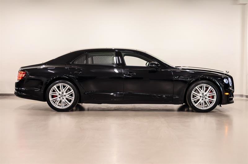 2023 Bentley Flying Spur Hybrid-1