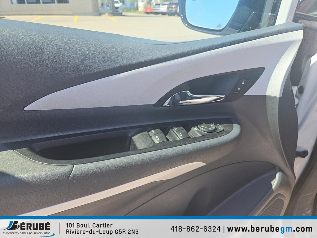 Chevrolet Bolt EV LT 2020 à Rivière-du-Loup, Québec - 17 - w1024h768px