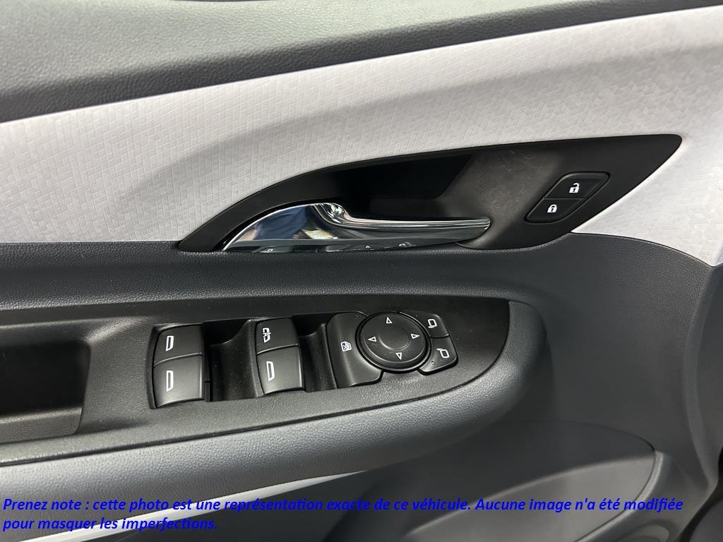 2021 Chevrolet Bolt EV in Rivière-du-Loup, Quebec - 25 - w1024h768px