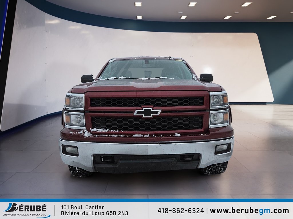 Chevrolet Silverado 1500  2015 à Rivière-du-Loup, Québec - 3 - w1024h768px