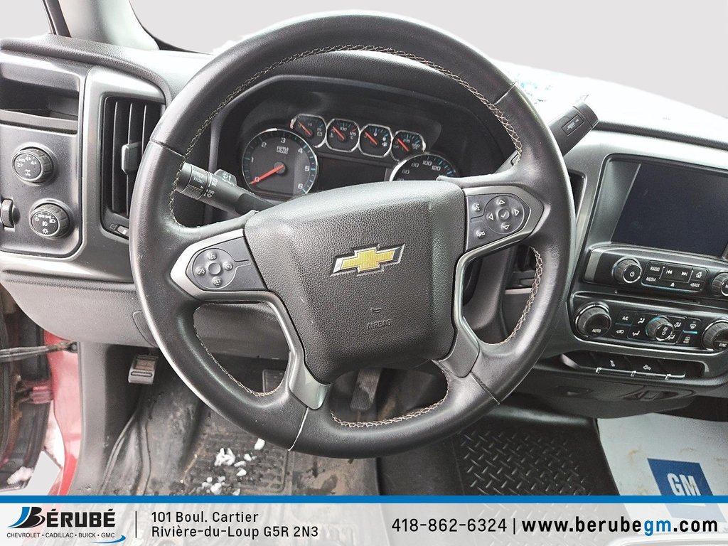 Chevrolet Silverado 1500  2015 à Rivière-du-Loup, Québec - 22 - w1024h768px