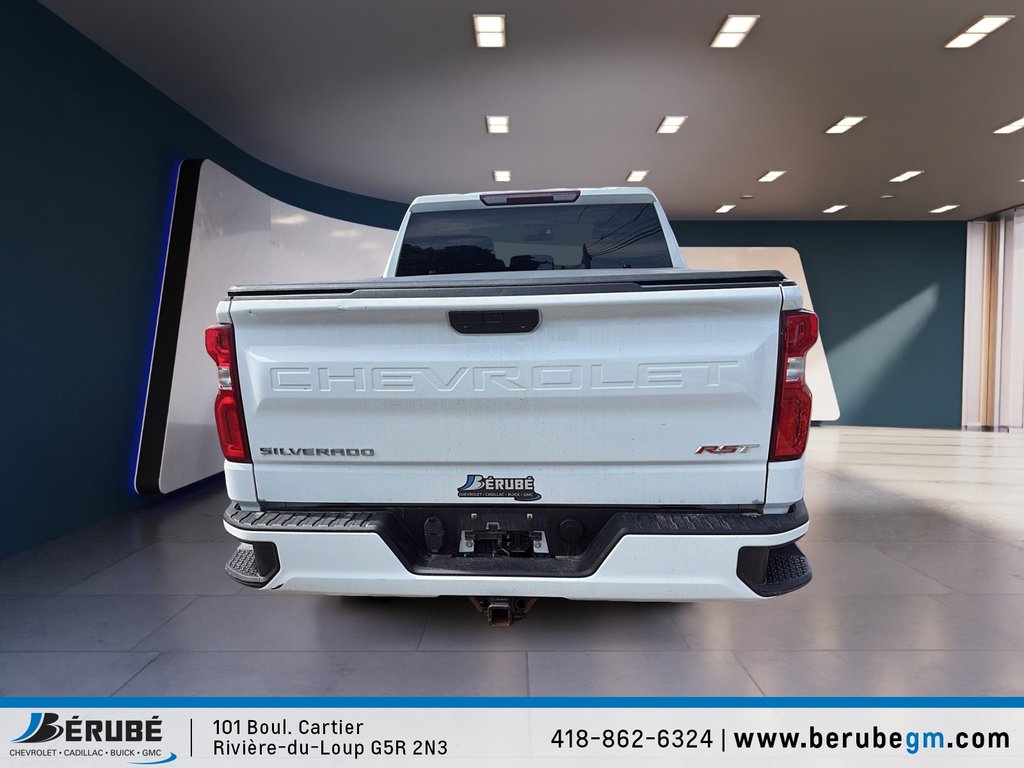 Chevrolet Silverado 1500 RST 2021 à Rivière-du-Loup, Québec - 2 - w1024h768px