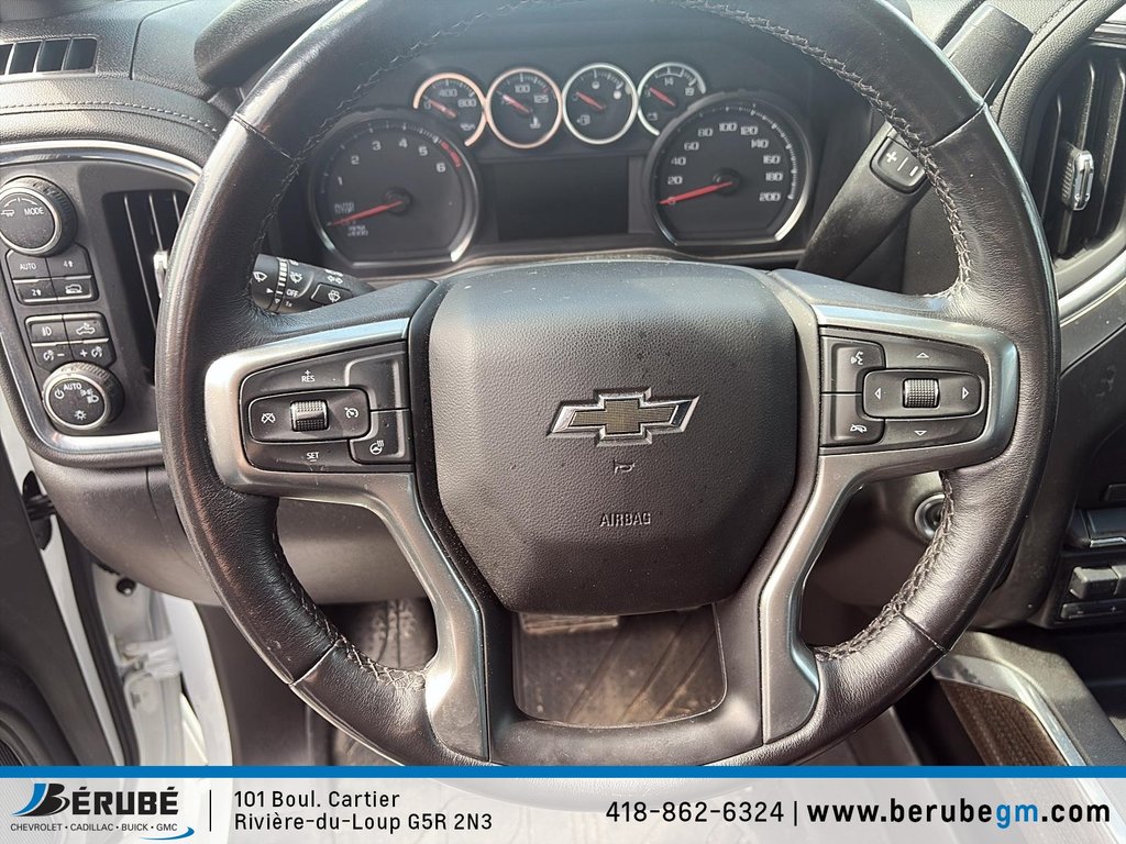 Chevrolet Silverado 1500 RST 2021 à Rivière-du-Loup, Québec - 8 - w1024h768px