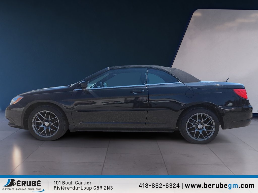 Chrysler 200 Touring 2013 à Rivière-du-Loup, Québec - 5 - w1024h768px