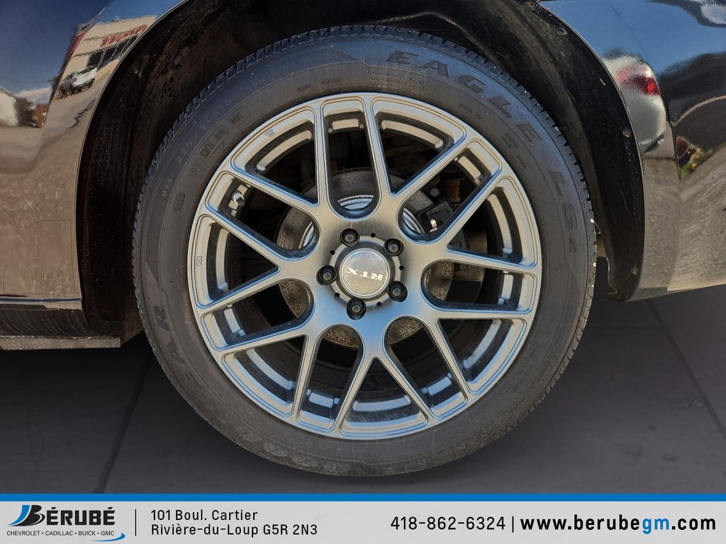 Chrysler 200 Touring 2013 à Rivière-du-Loup, Québec - 6 - w1024h768px