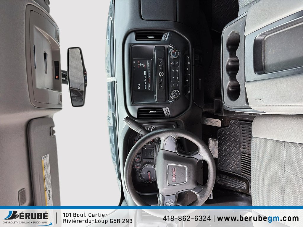 GMC Sierra 1500 4WD Double Cab 2017 à Rivière-du-Loup, Québec - 9 - w1024h768px