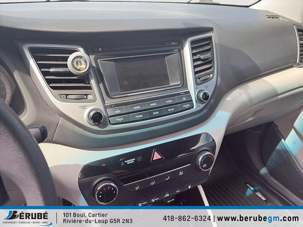 Hyundai Tucson AWD 2017 à Rivière-du-Loup, Québec - 5 - w1024h768px