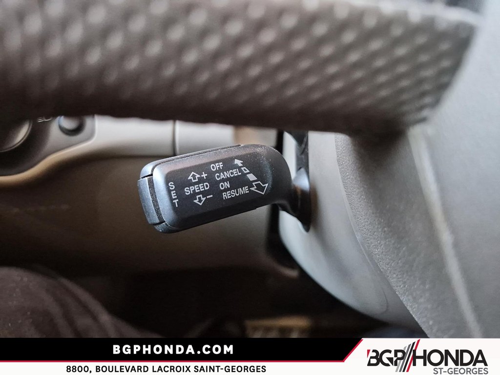 2011 Audi A5 2.0L PREMIUM in Saint-Georges, Quebec - 16 - w1024h768px