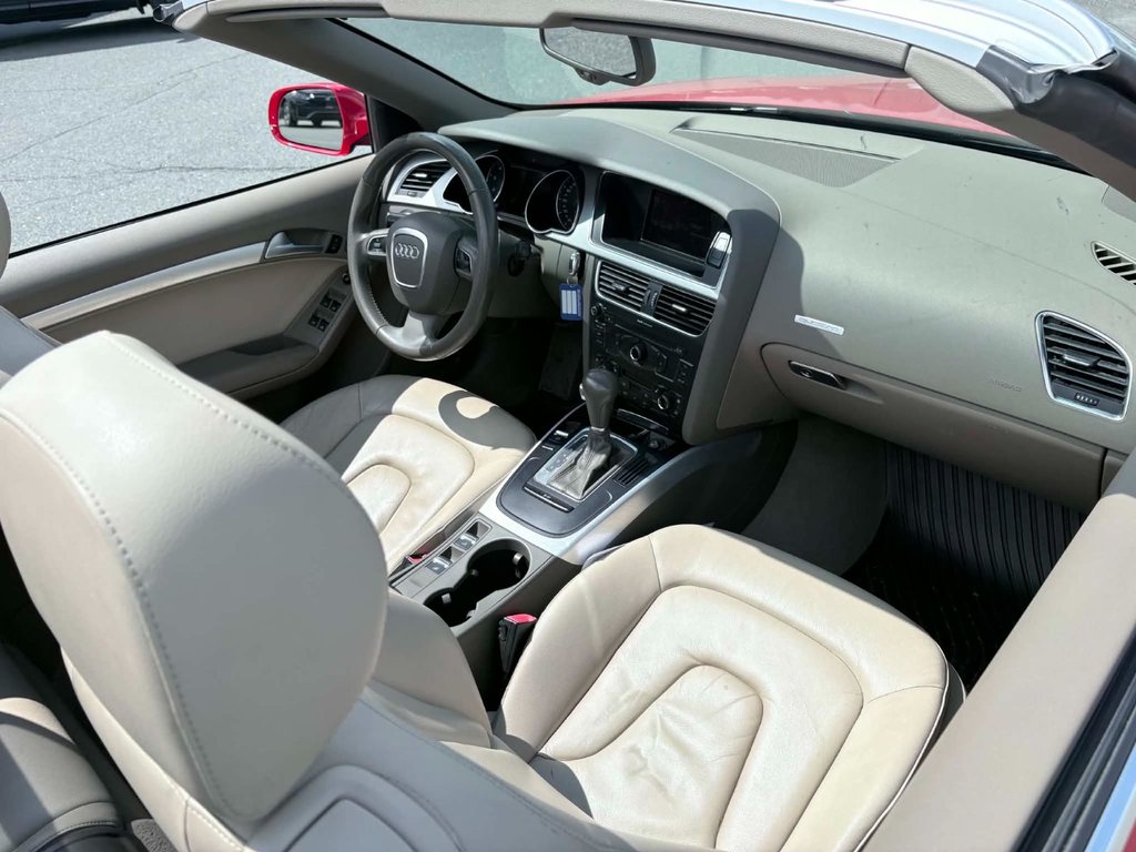 Audi A5 2.0L PREMIUM 2011 à Saint-Georges, Québec - 15 - w1024h768px