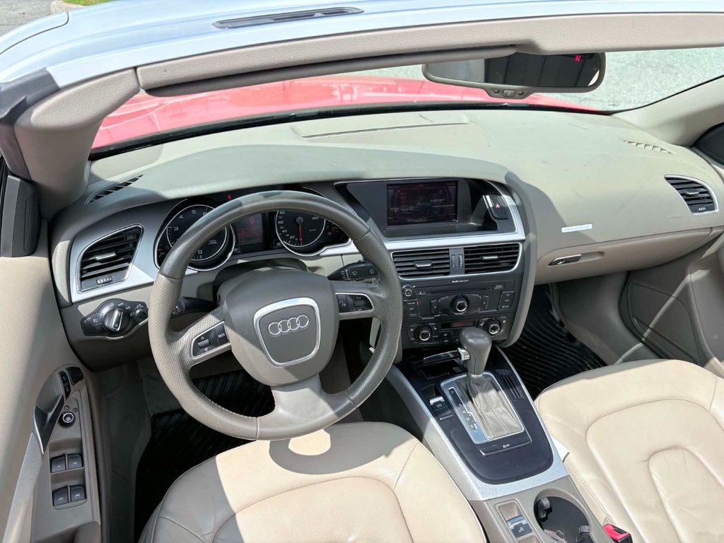 Audi A5 2.0L PREMIUM 2011 à Saint-Georges, Québec - 13 - w1024h768px