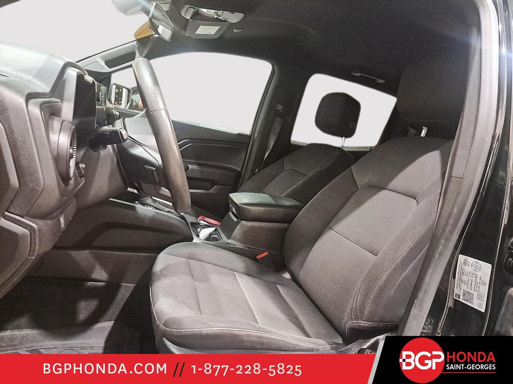 Chevrolet Colorado 4WD TRAIL BOSS 2023 à Saint-Georges, Québec - 8 - w1024h768px