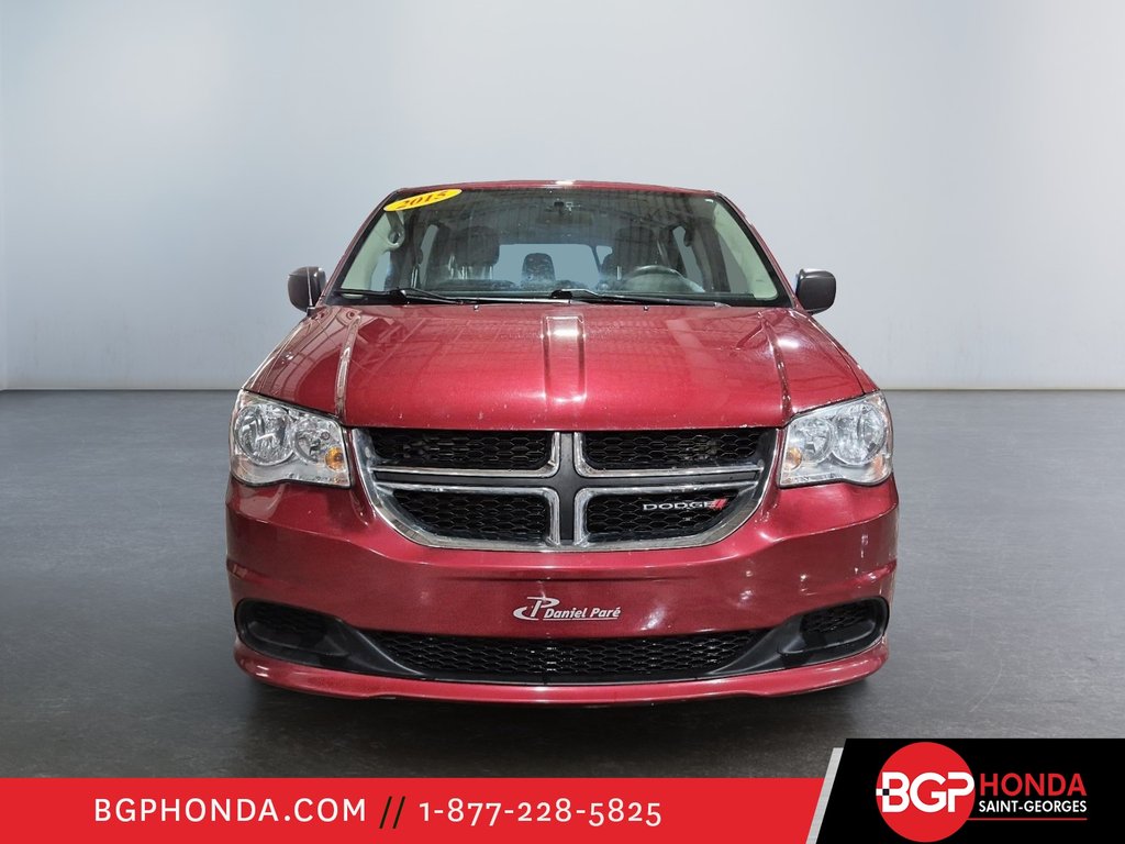 2015 Dodge Grand Caravan SE in Saint-Georges, Quebec - 2 - w1024h768px