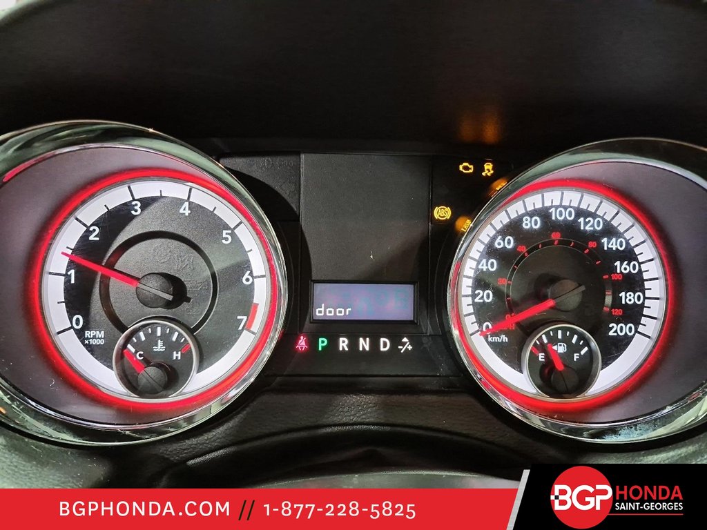 2015 Dodge Grand Caravan SE in Saint-Georges, Quebec - 14 - w1024h768px