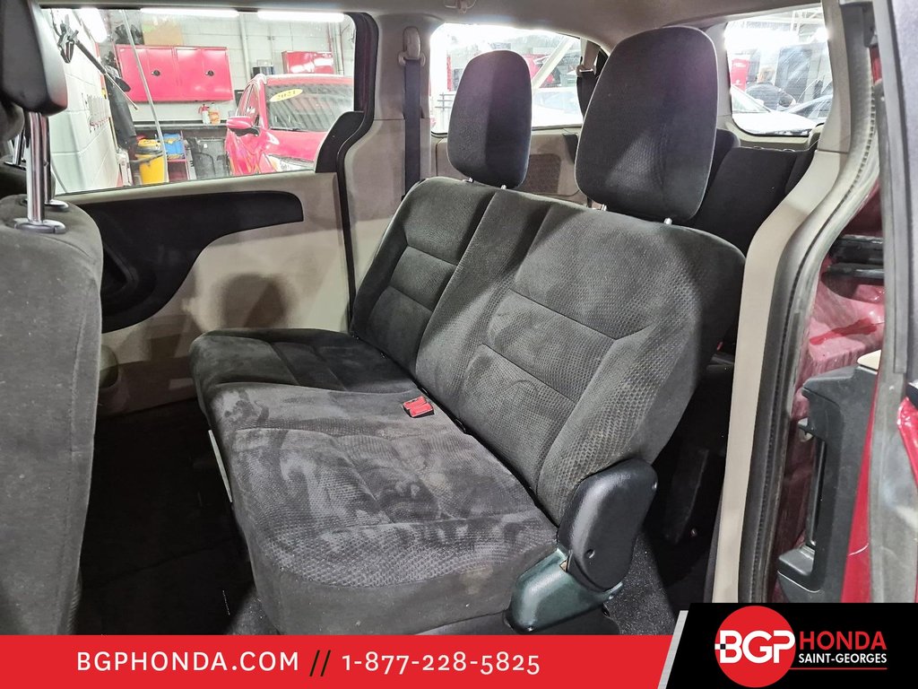 2015 Dodge Grand Caravan SE in Saint-Georges, Quebec - 8 - w1024h768px