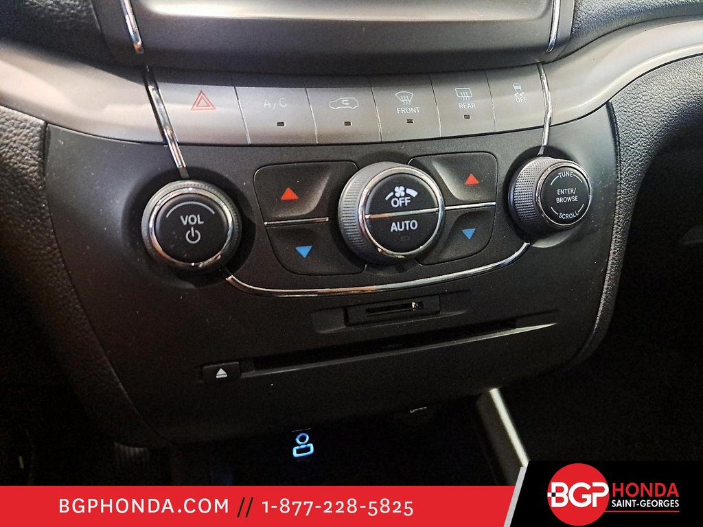 2017 Dodge Journey CROSSROAD in Saint-Georges, Quebec - 18 - w1024h768px