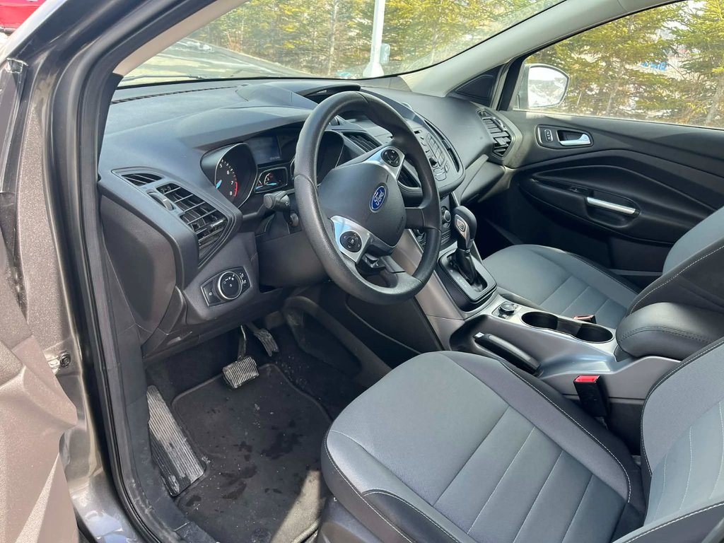Ford Escape SE 2015 à Saint-Georges, Québec - 5 - w1024h768px