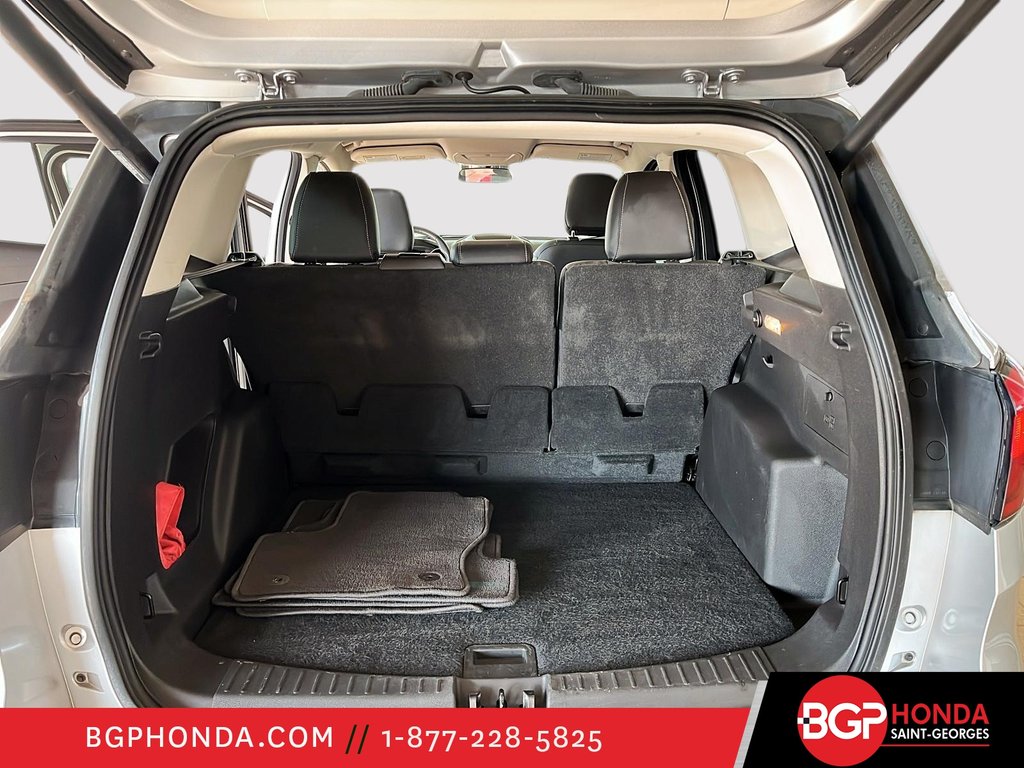 2019 Ford Escape SEL AWD in Saint-Georges, Quebec - 14 - w1024h768px