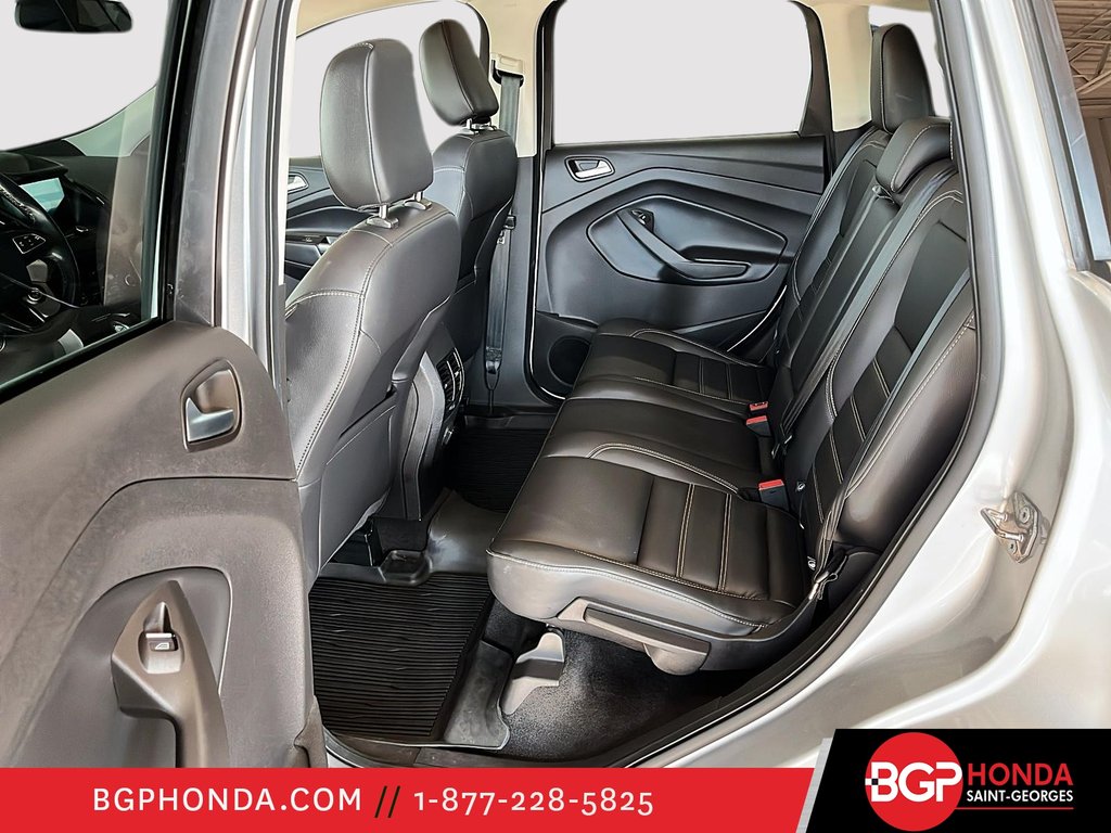 2019 Ford Escape SEL AWD in Saint-Georges, Quebec - 13 - w1024h768px
