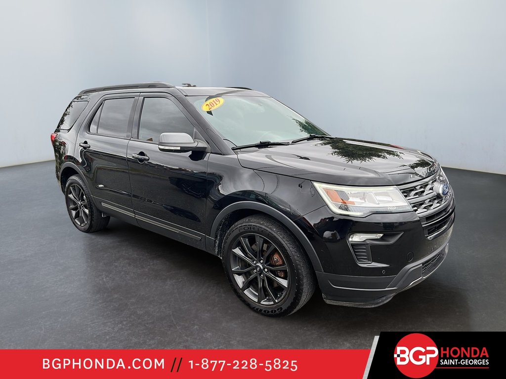 2019 Ford Explorer XLT in Saint-Georges, Quebec - 7 - w1024h768px