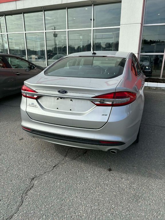 2018 Ford Fusion SE in Saint-Georges, Quebec - 8 - w1024h768px