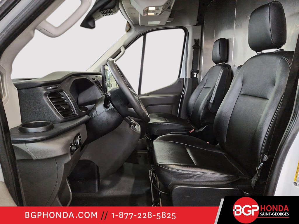 Ford Transit Cargo Van 350 HD 2023 à Saint-Georges, Québec - 13 - w1024h768px