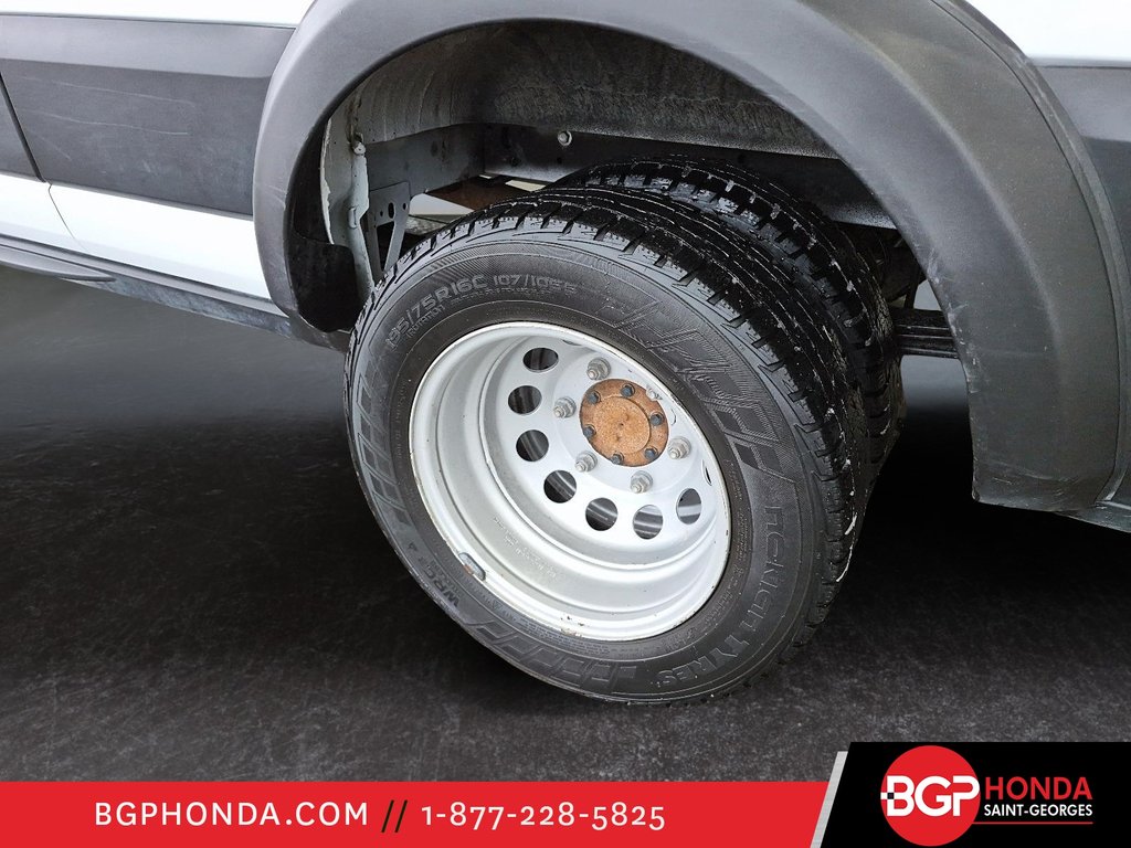 Ford Transit Cargo Van 350 HD 2023 à Saint-Georges, Québec - 11 - w1024h768px