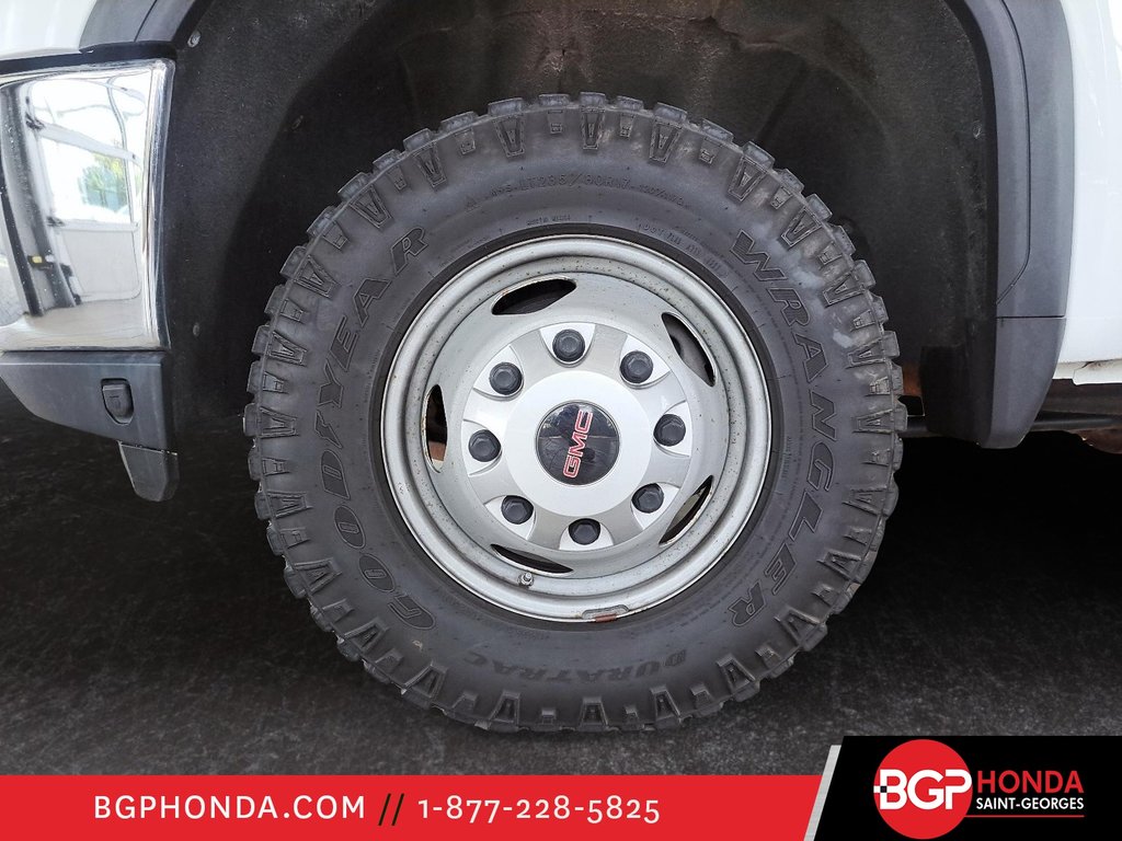 2021 GMC Sierra 3500HD 3500 HD DURAMAX in Saint-Georges, Quebec - 8 - w1024h768px