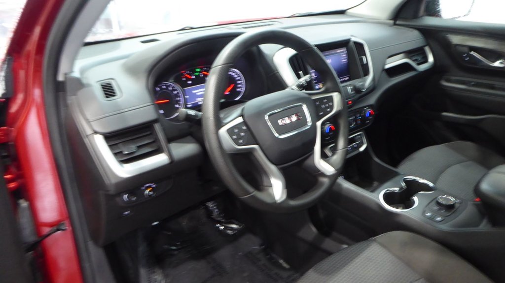 2024 GMC Terrain SLE in Saint-Georges, Quebec - 16 - w1024h768px