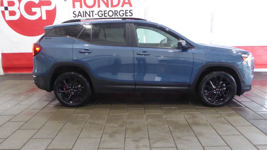 2024 GMC Terrain SLE in Saint-Georges, Quebec - 33 - w1024h768px