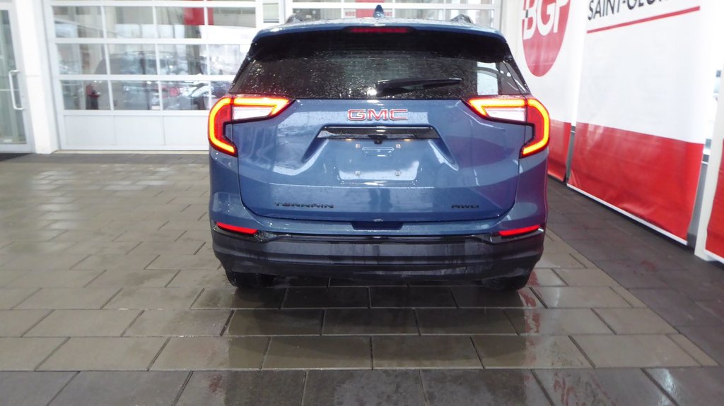 2024 GMC Terrain SLE in Saint-Georges, Quebec - 7 - w1024h768px