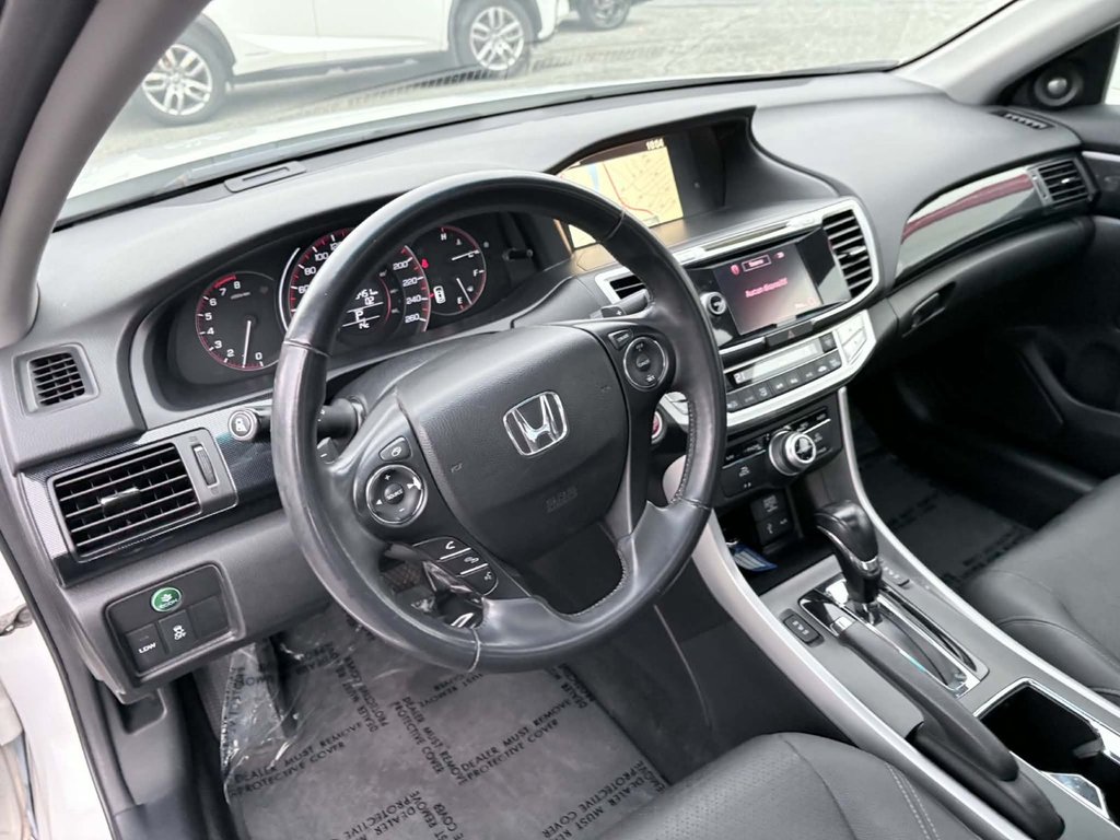 Honda Accord Cpe EX-L Navi 2013 à Saint-Georges, Québec - 12 - w1024h768px