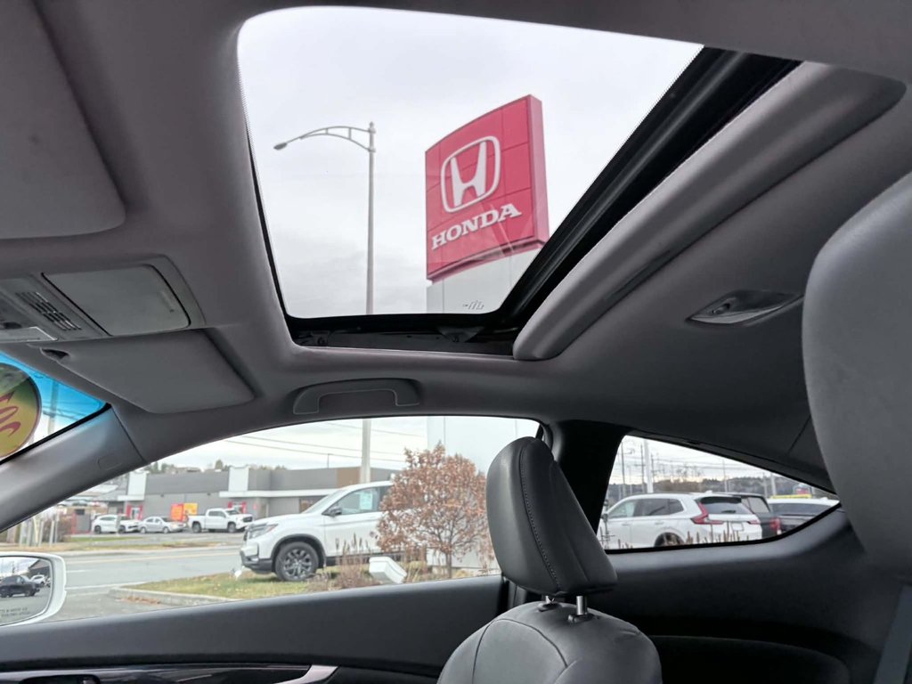 Honda Accord Cpe EX-L Navi 2013 à Saint-Georges, Québec - 16 - w1024h768px
