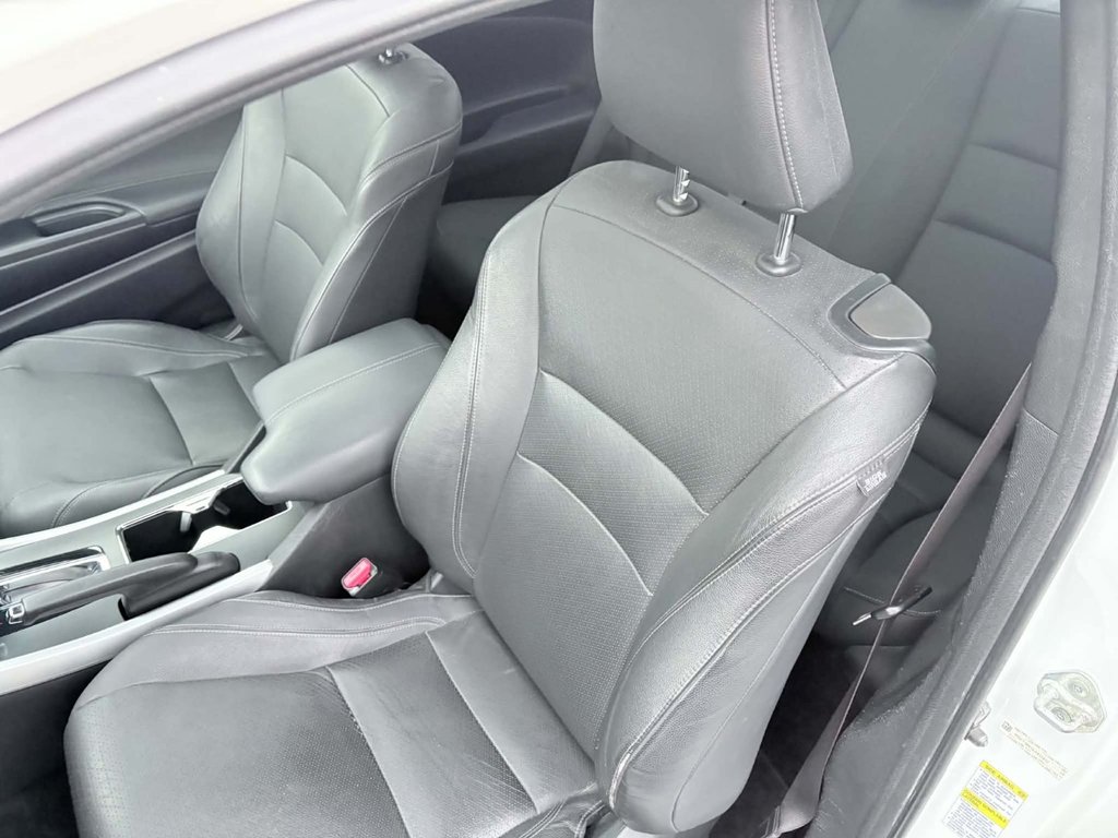 Honda Accord Cpe EX-L Navi 2013 à Saint-Georges, Québec - 17 - w1024h768px